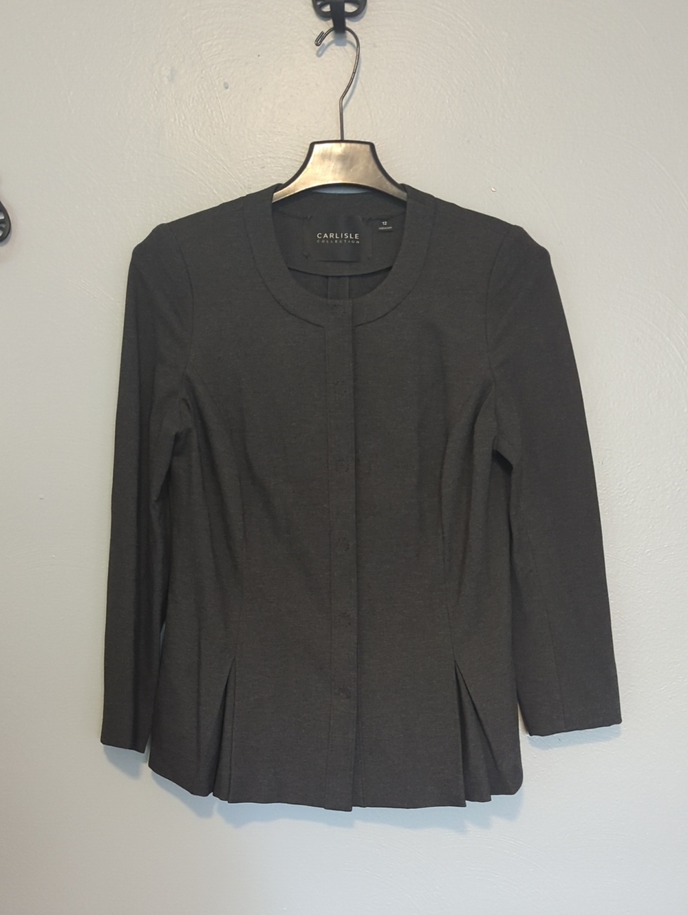 The Carlisle Collection Dark Grey Crew Neck Long Sleeve Blazer Hidden Buttons 12